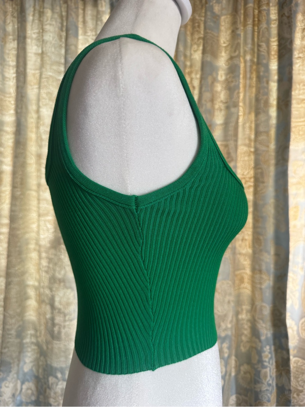 IMMODEL Green Ribbed Button-Front Tank Top - Picture 5 of 7